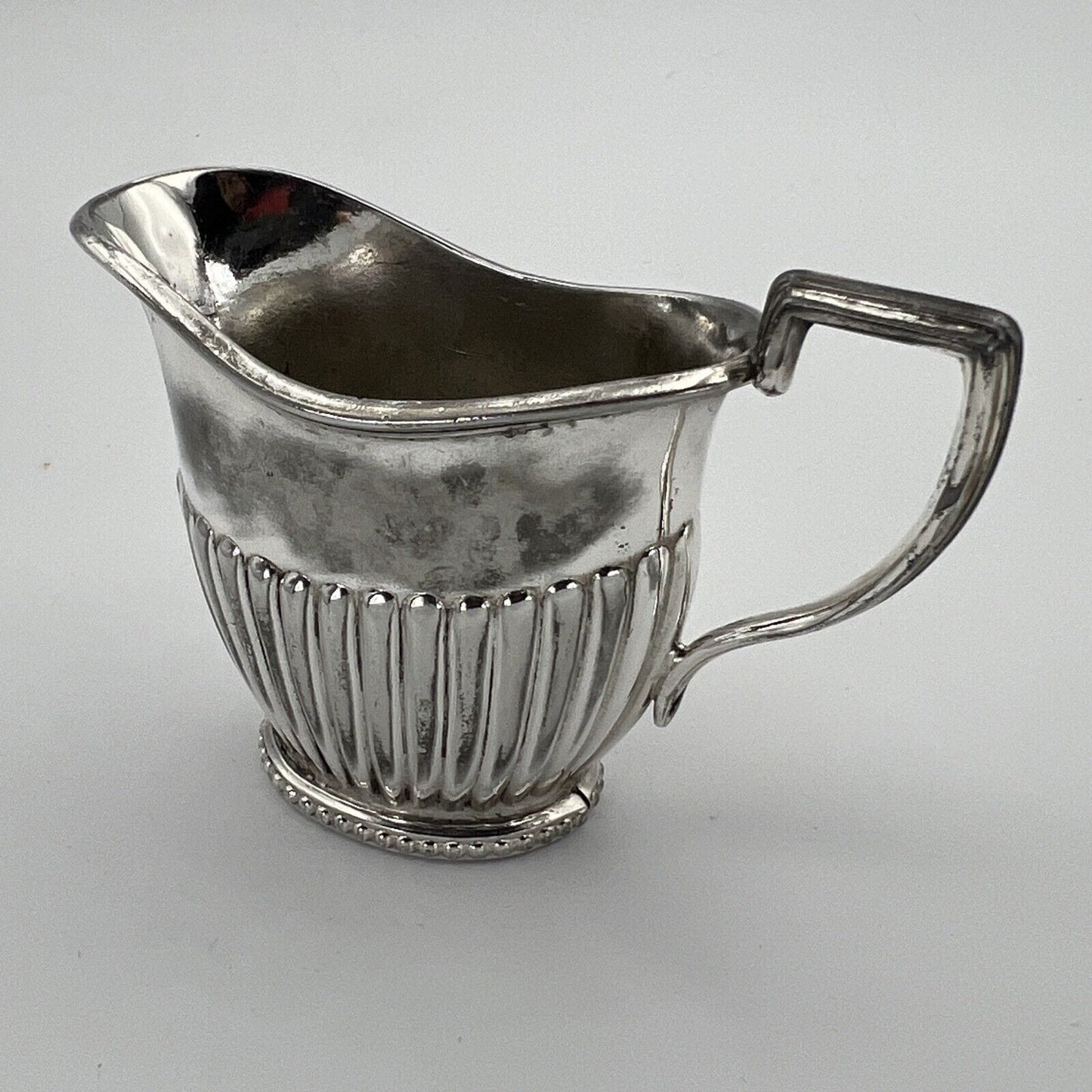 Antico Bricco per latte in Argento Sheffield Lattiera in Silver Plate inglese Q Categoria Sheffield & Argento