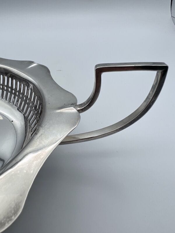 Antico cestino in silver plated centrotavola inglese in argento sheffield manici Categoria  Sheffield & Argento