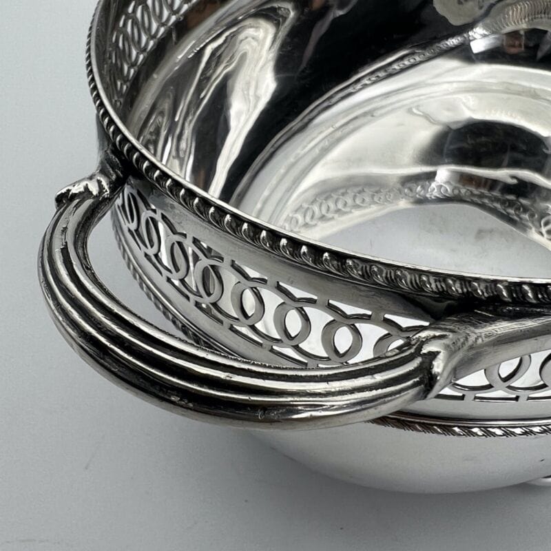 Antico cestino in silver plated centrotavola inglese in argento sheffield manici Categoria Sheffield & Argento