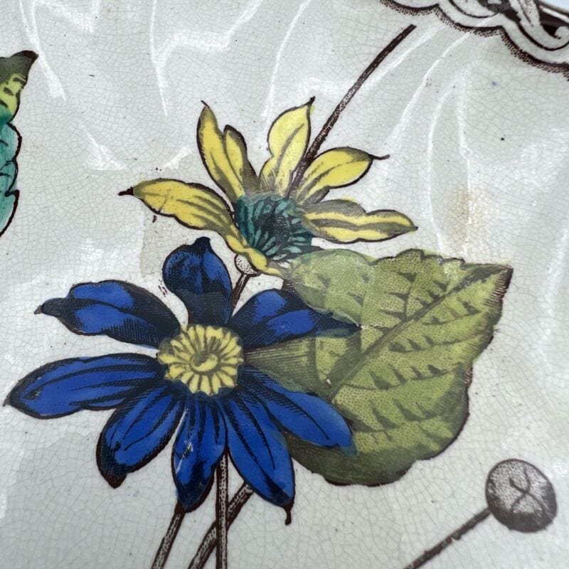 Antico Piatto in ceramica Inglese vecchio d'epoca 800 dipinto a mano fiori Categoria Piatti Vassoio