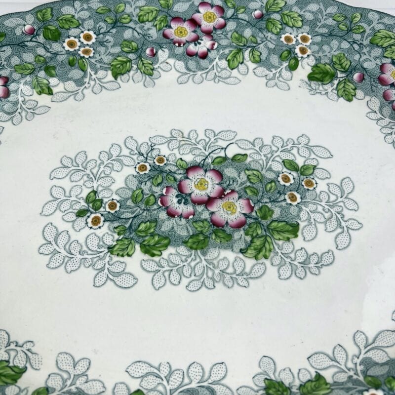 Antico Piatto Vassoio in ceramica terraglia da portata Inglese d'epoca 800 verde Categoria Ceramiche e Porcellane