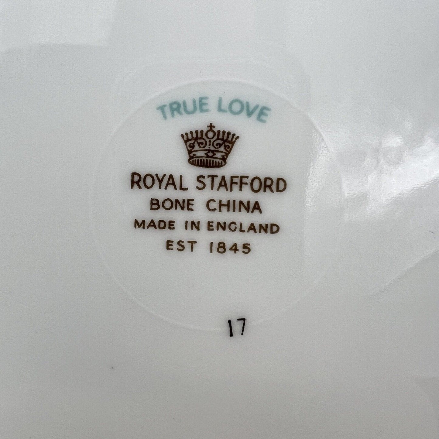 Antico piatto vassoio inglese in porcellana con decoro floreale Love True '60 Categoria Piatti Vassoio