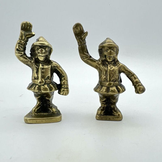 Antico poliziotto Inglese in Ottone scultura Vintage Epoca 900 Guardia Soldato Categoria Ottone