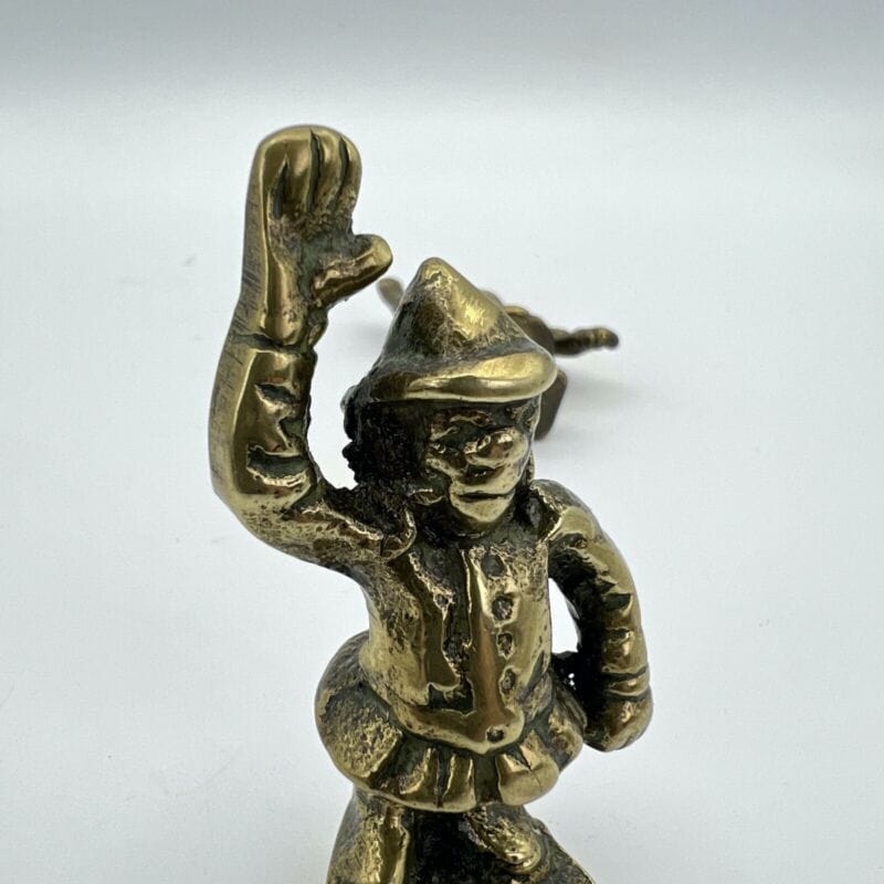 Antico poliziotto Inglese in Ottone scultura Vintage Epoca 900 Guardia Soldato Categoria Ottone