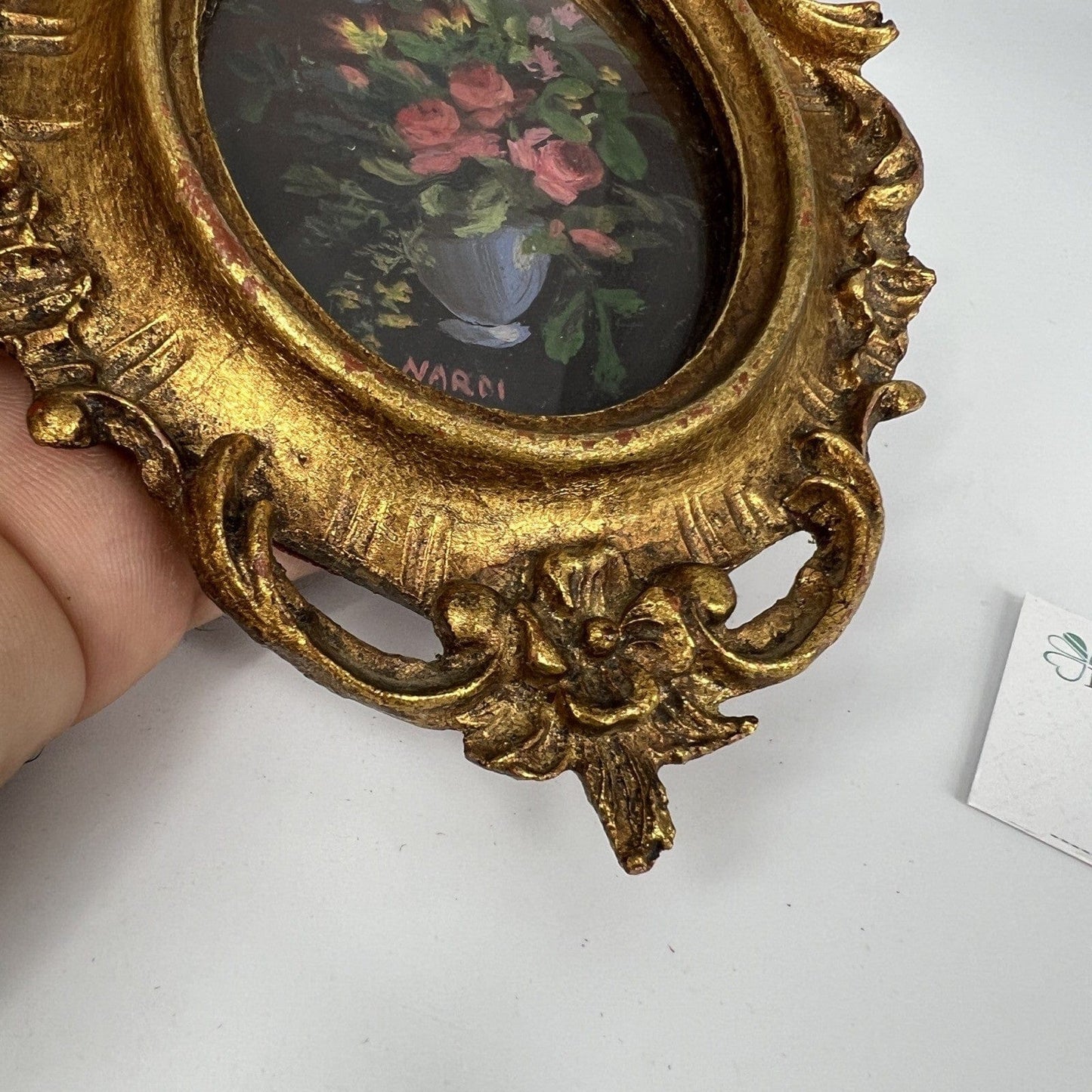 Antico quadretto dipinto a olio stile barocco cornice legno oro miniatura fiori Categoria Quadri