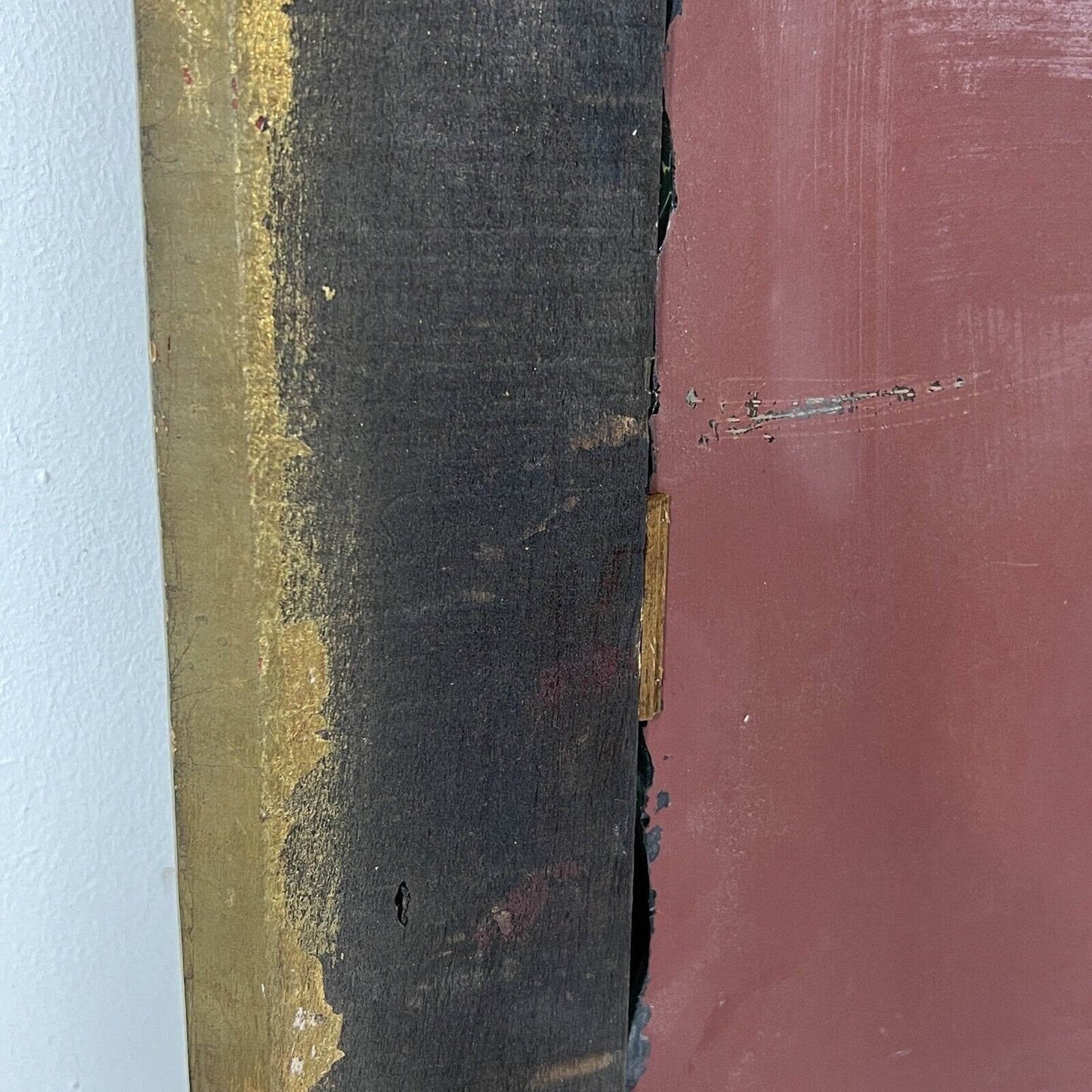 Antico specchio con cornice foglia oro e specchiera al mercurio 800 dorata Categoria Specchi e Cornici