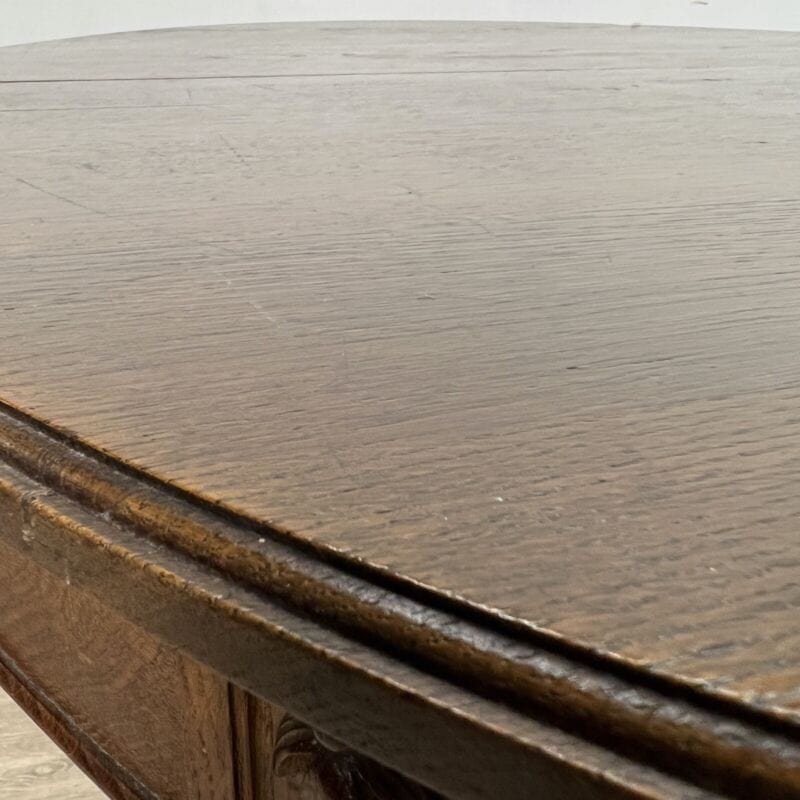 Antico tavolo allungabile da pranzo francese ovale in legno di Rovere epoca 900 Categoria Arredamento