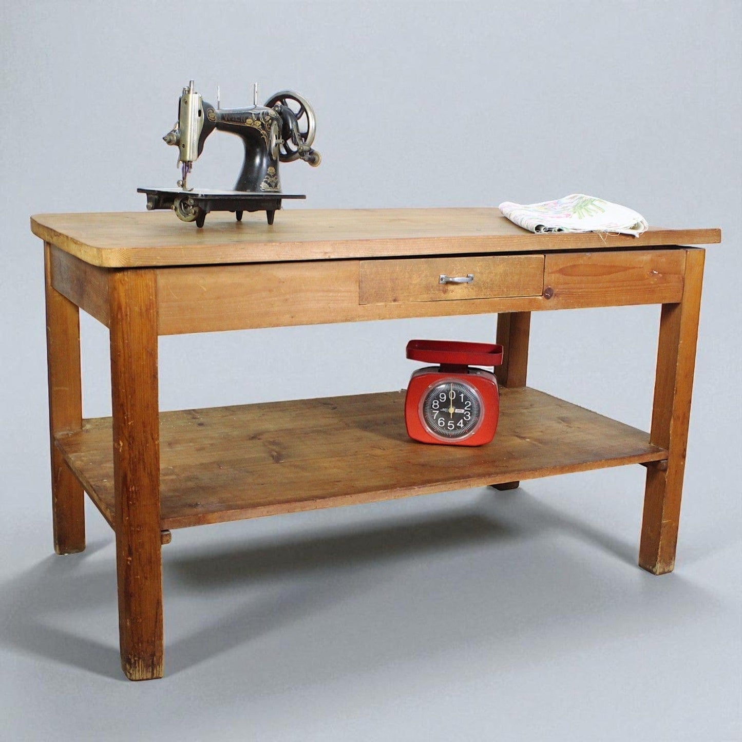 Antico Tavolo con cassetto banco rustico in legno epoca 900 italiano Cucina Categoria Tavoli - tavolinetti