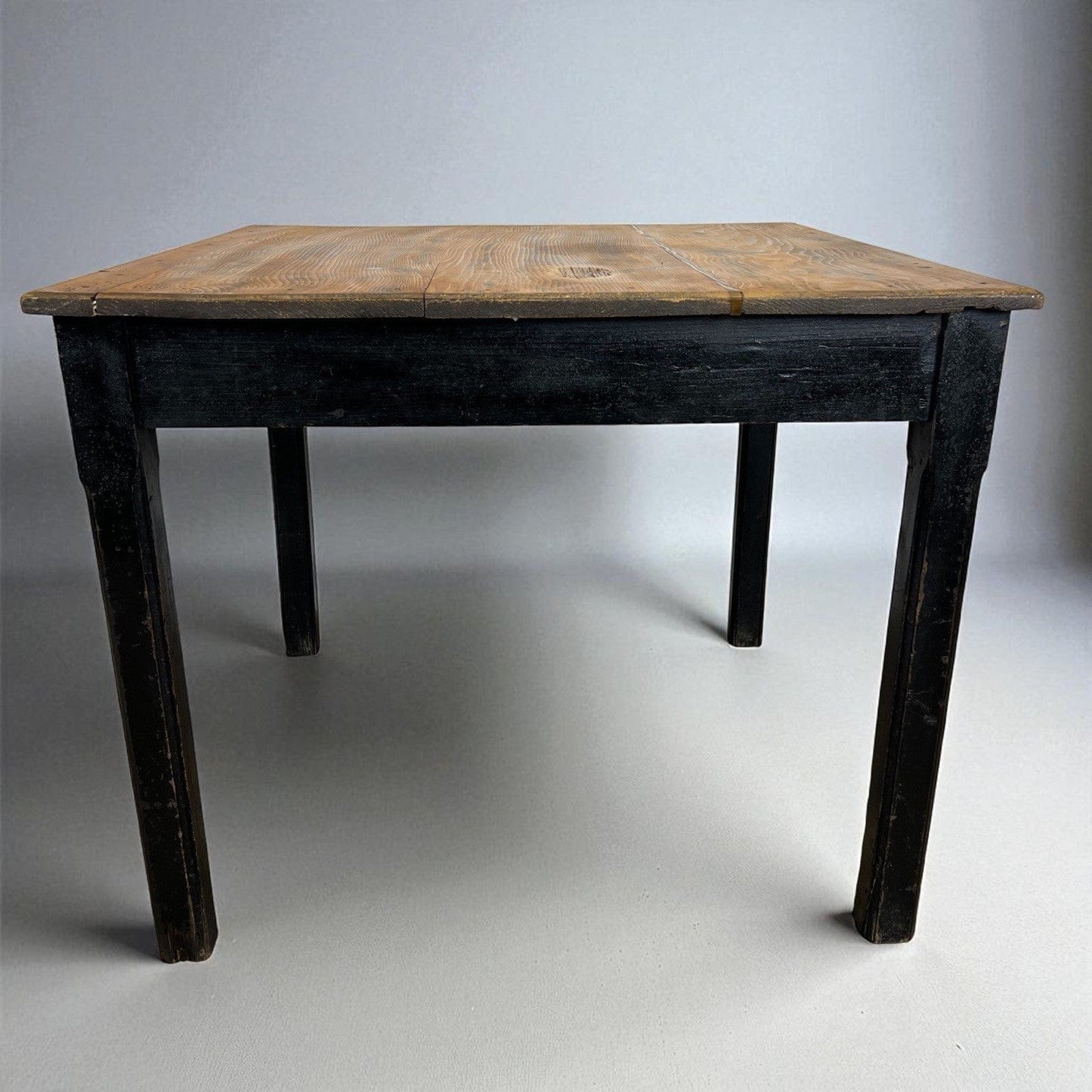 Antico Tavolo da Cucina con cassetto rustico in legno d' epoca 800 italiano Categoria Tavoli - tavolinetti