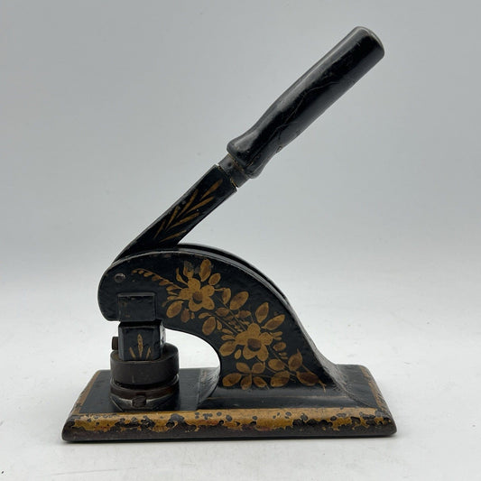 Antico timbro a secco inglese in ferro ghisa vecchia pressa da tavolo d'epoca Categoria Vari