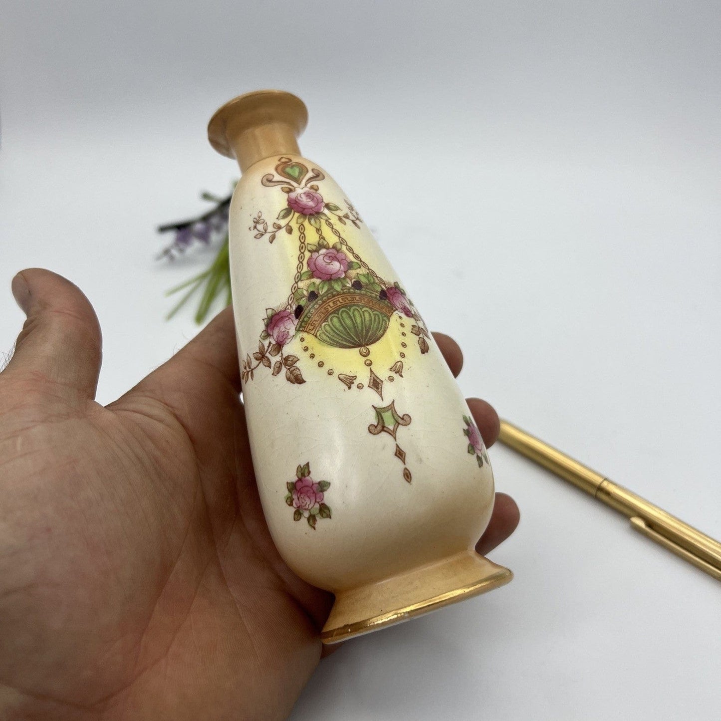 Antico Vaso in ceramica portafiori Inglese piccolo vasetto stretto monofiore Categoria Vasi e Portafiori