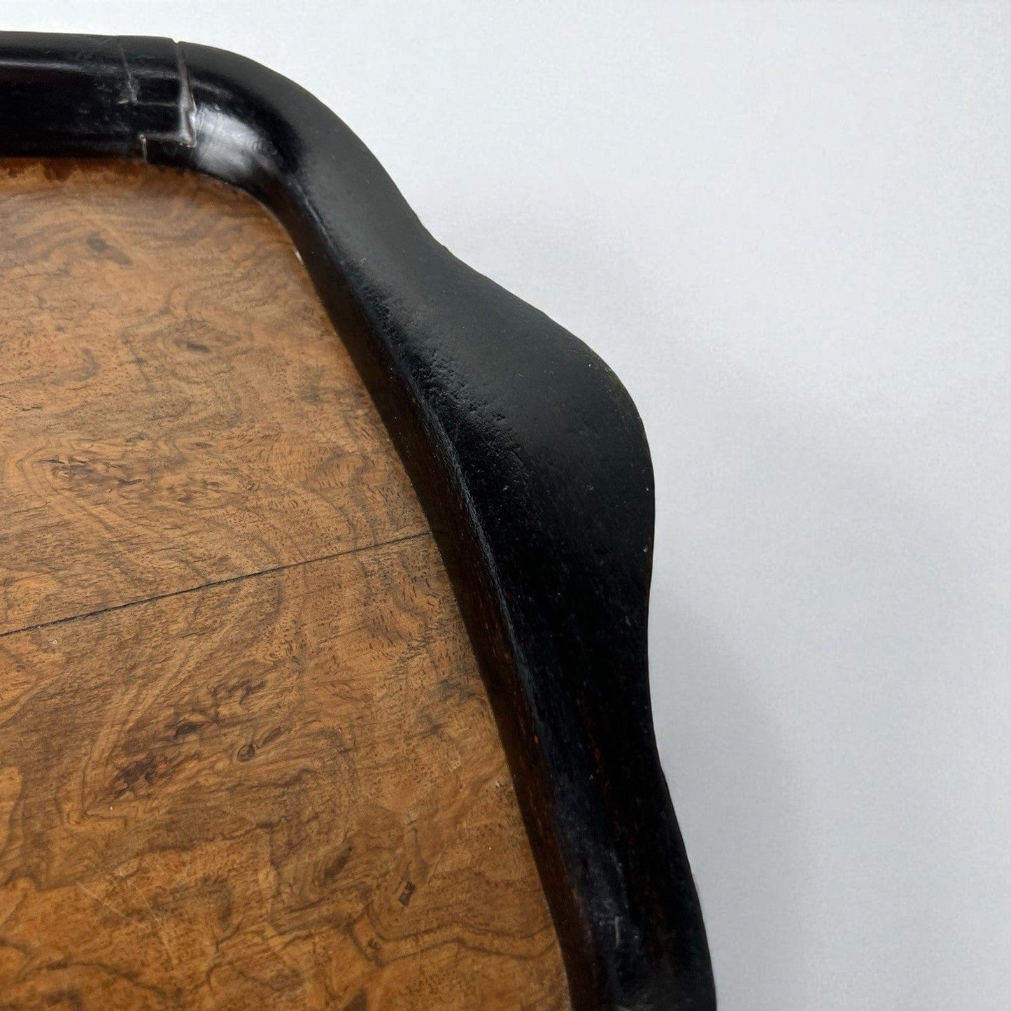 Antico vassoio in legno stile Deco vintage anni '40 vassoi da portata con manici Categoria Vassoi