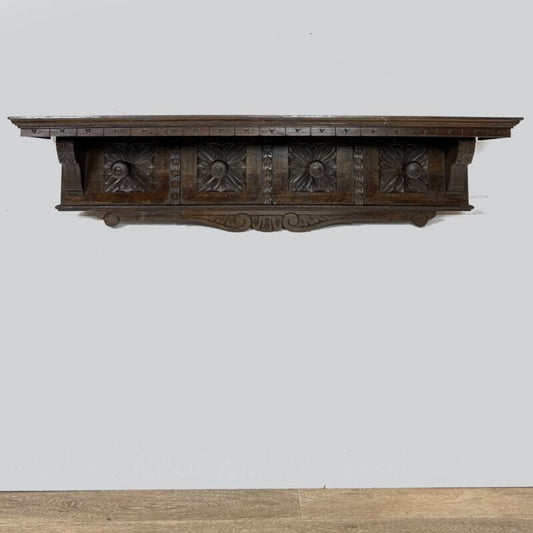 Appendiabiti antico stile rinascimento in legno attaccapanni cappelliera 900 Categoria Complementi d'arredo