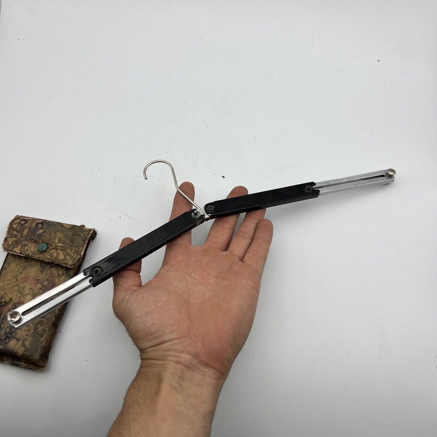 Appendiabiti portatile Gruccia vintage da viaggio Inglese Pieghevole Stampella Categoria Attrezzi e Strumenti