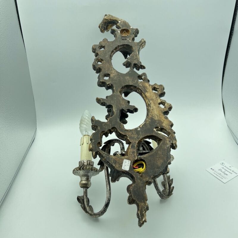 Applique stile antico fiorentino in legno intagliato lampada da parete due luci Categoria Lampade Appliques