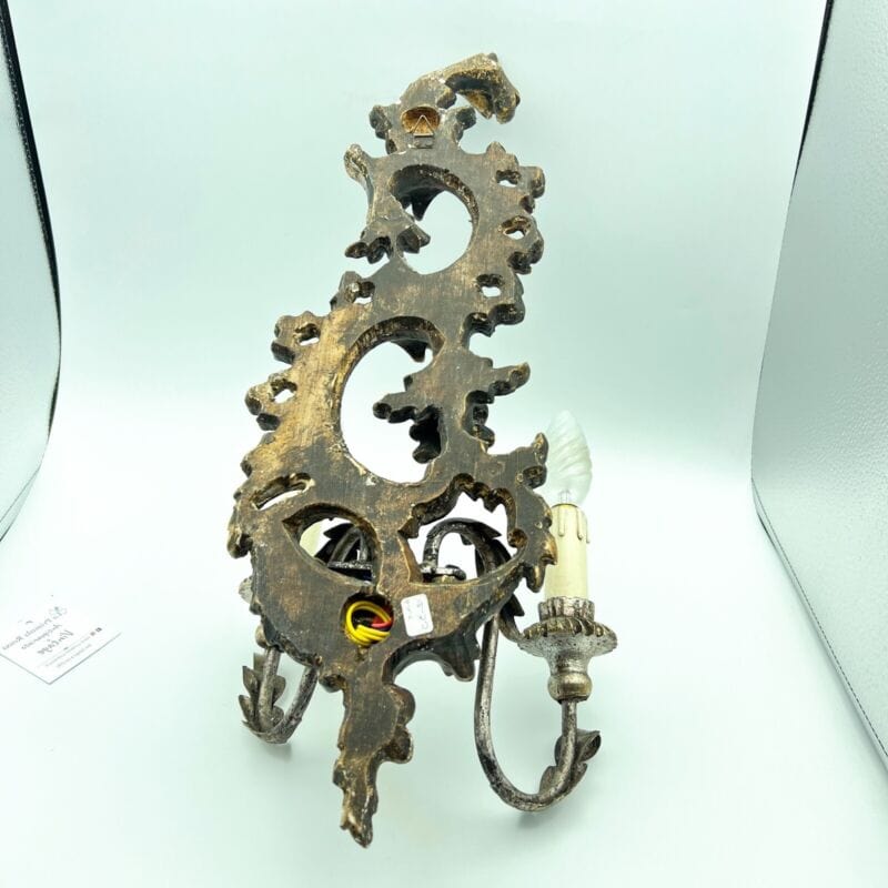 Applique stile antico fiorentino in legno scolpito lampada da parete due luci Categoria Lampade Appliques
