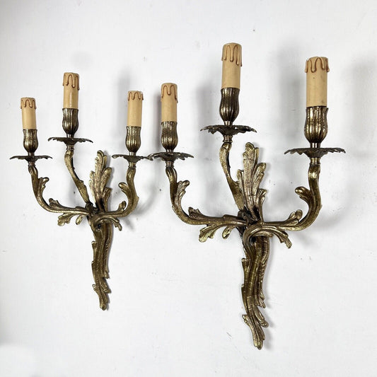 Applique vintage in ottone bronzo a tre fiamme luci Lampade stile antico parete Categoria Lampade Appliques