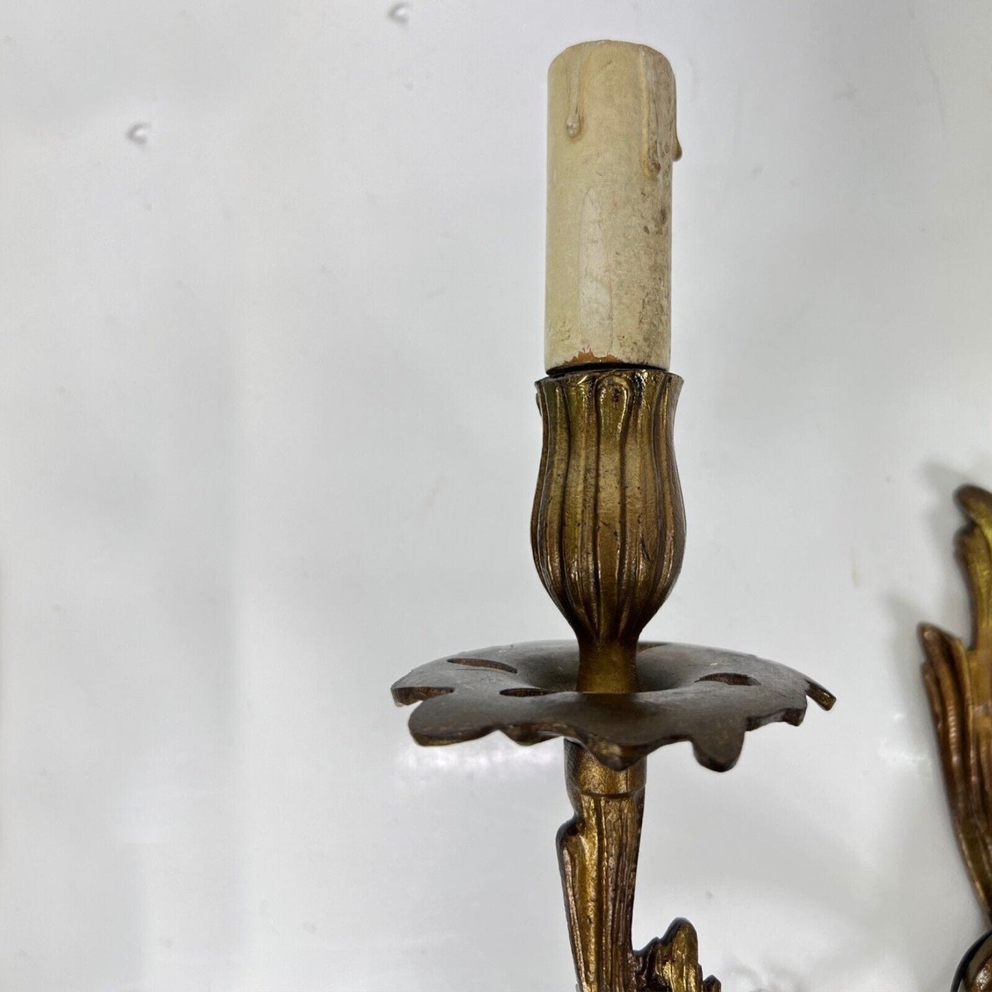 Applique vintage in ottone bronzo a tre fiamme luci Lampade stile antico parete Categoria Lampade Appliques