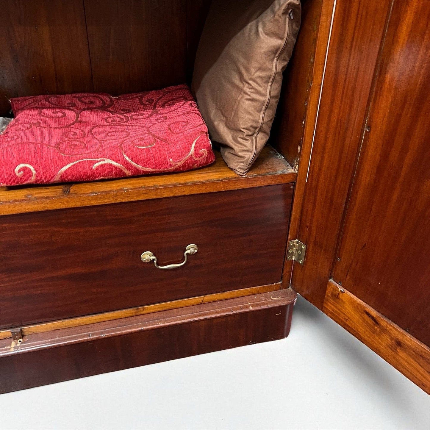 Armadio antico 800 Stipo Credenza Libreria due ante Vittoriana Inglese in Mogano Categoria Vetrine
