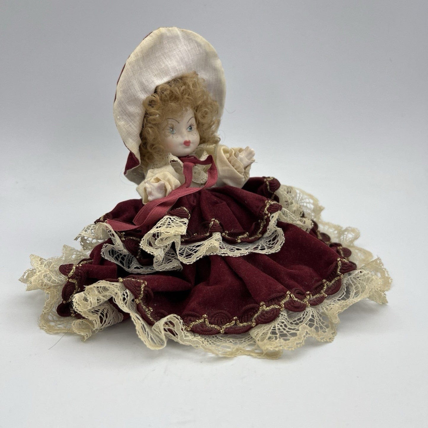 Bambola di Porcellana da collezione stile Antica Vintage anni 70 Categoria Altro