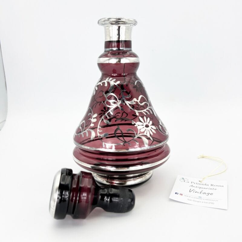 Bottiglia antica in vetro rosso e argento da per liquore rosolio Liberty Italia Categoria Vetri e Cristalli