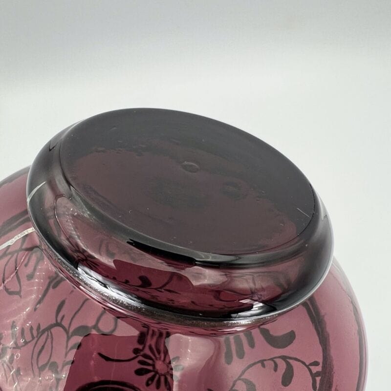 Bottiglia antica in vetro rosso e argento da per liquore rosolio Liberty Italia Categoria Vetri e Cristalli