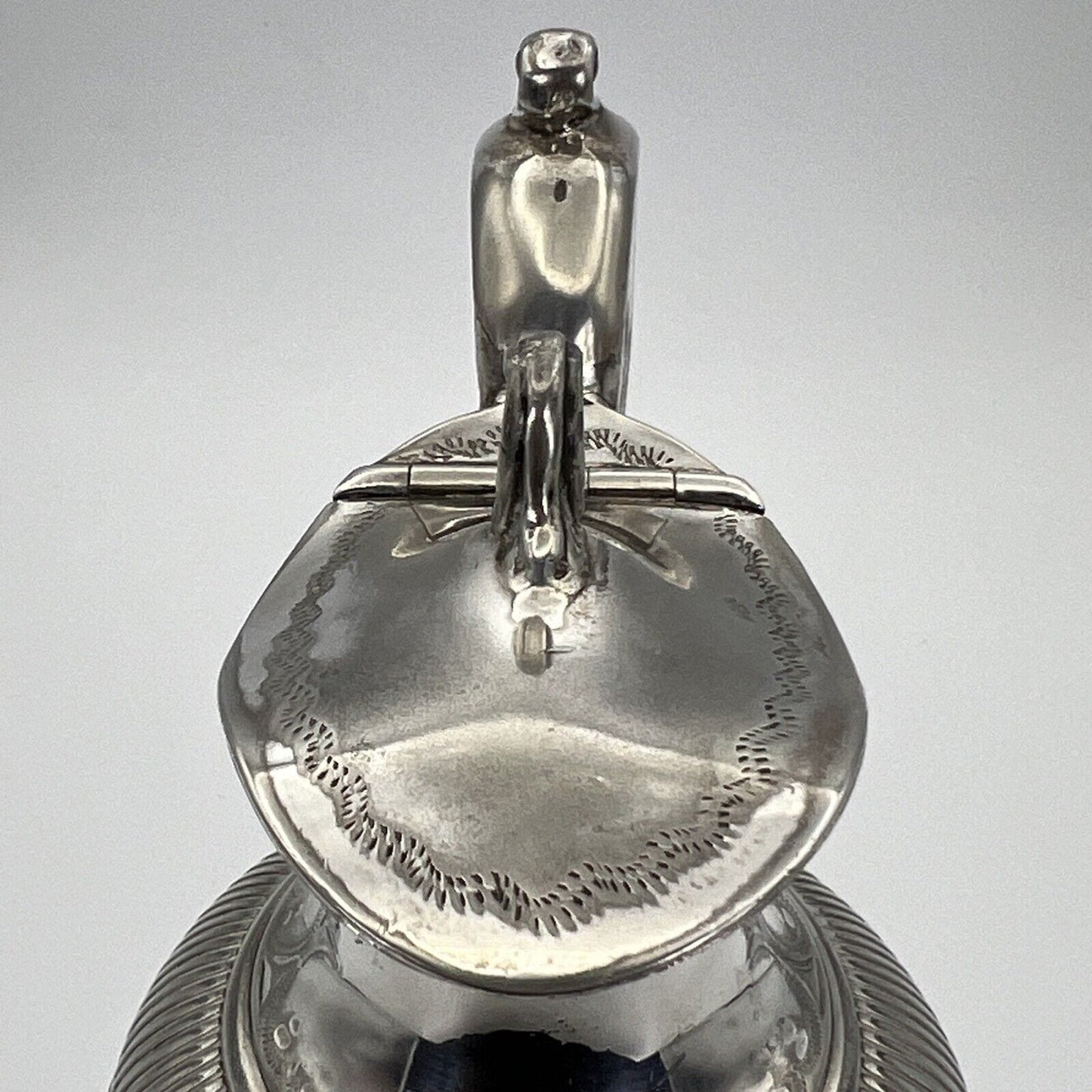 Brocca caraffa antica in argento sheffield silver plated Versatoio d'epoca 800 Categoria Brocche