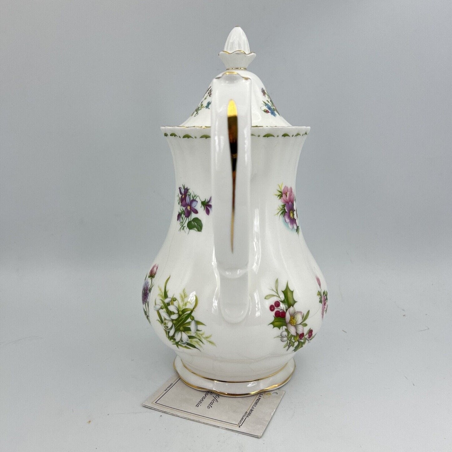 Caffettiera in porcellana Royal Albert con mesi Flower of the month teiera 1984 Categoria Servizio tazze - Tazze