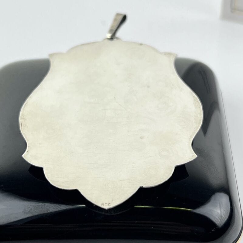 Capoculla in Argento 800 Antico con Madonna Medaglione da culla in miniatura Categoria Oggetti sacri - rosari