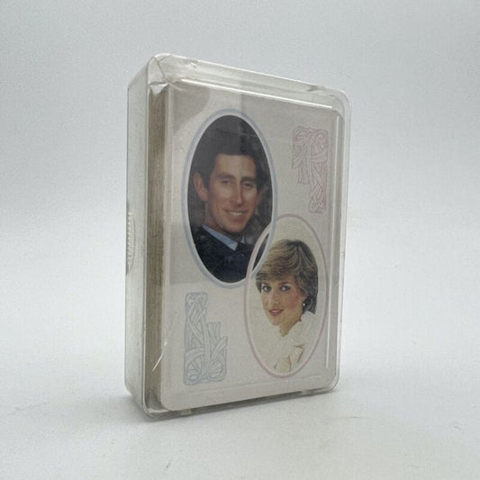 Carte da Gioco Vintage Inglesi Souvenir Principe Carlo Lady Diana Reale 1981 Categoria Ceramiche e Porcellane