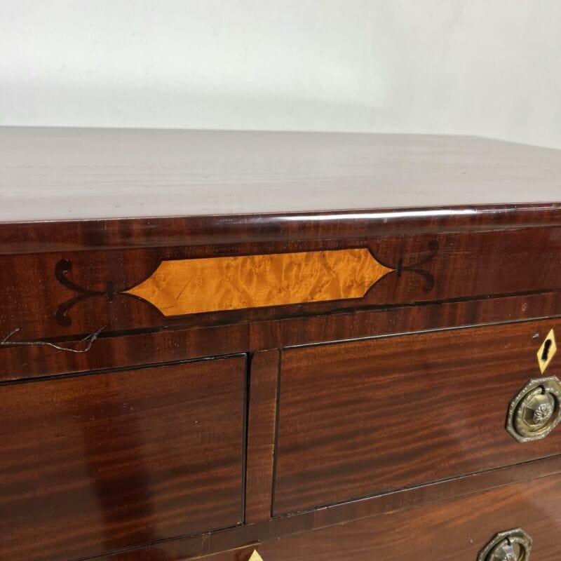 Cassettone antico epoca 800 comò cassettiera inglese Stile Giorgio III in mogano Categoria Arredamento