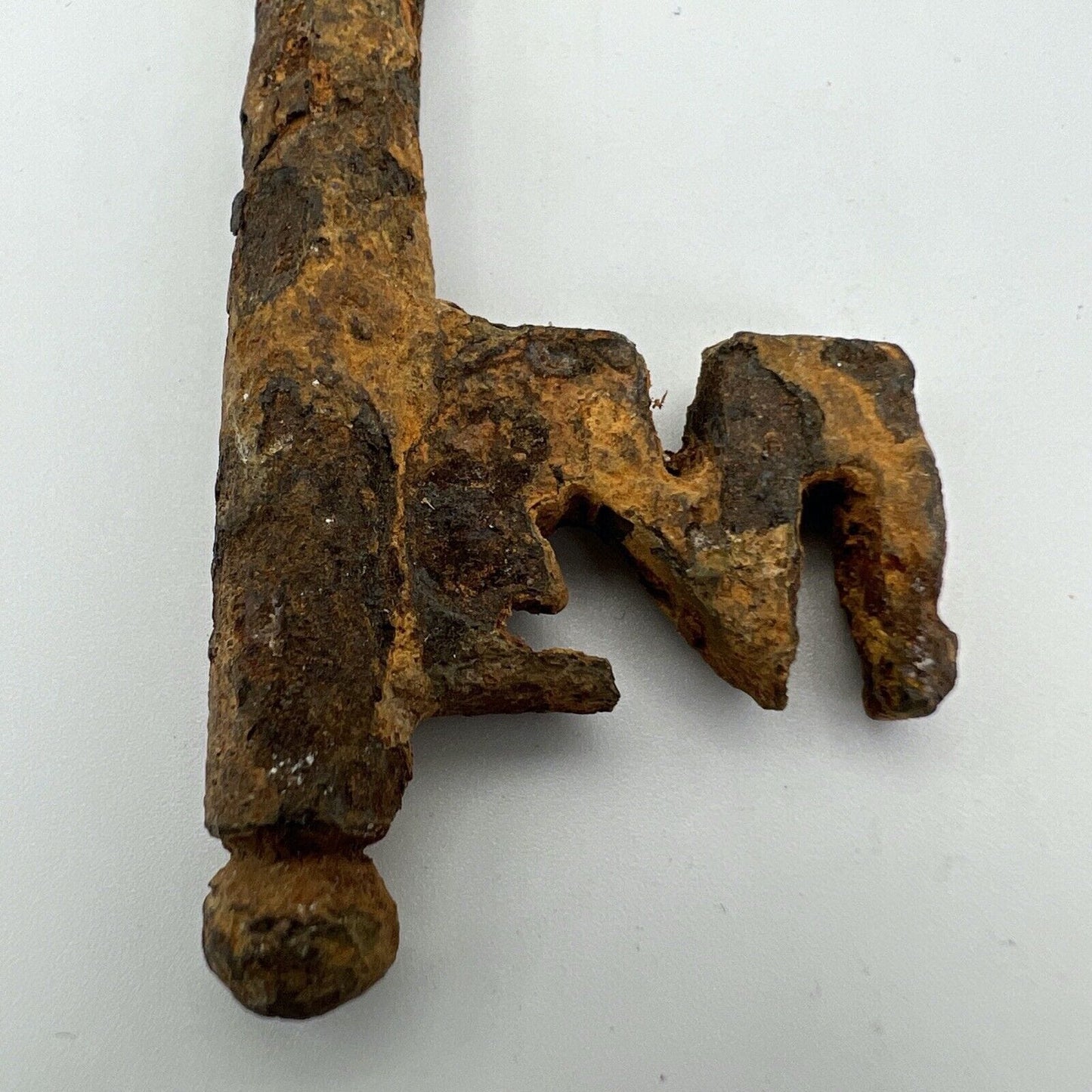 Chiave antica in ferro battuto grande per portone vecchia ferramenta epoca '800 Categoria Accessori & Ferramenta d'epoca