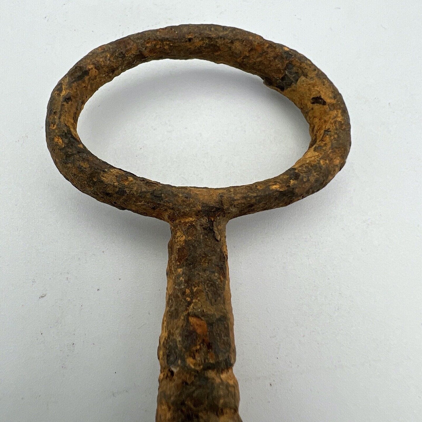 Chiave antica in ferro battuto grande per portone vecchia ferramenta epoca '800 Categoria Accessori & Ferramenta d'epoca