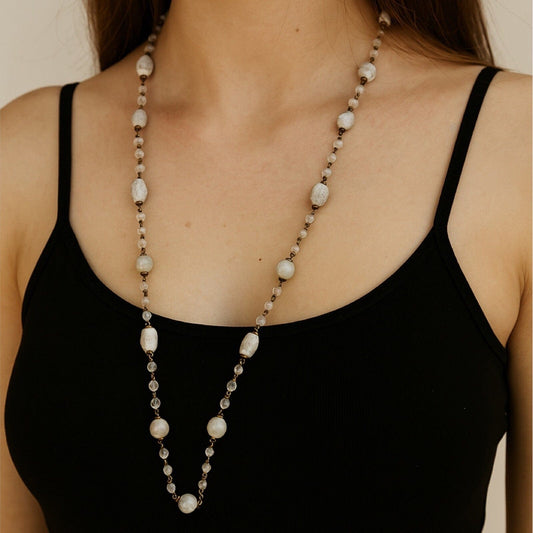 Collana da donna in Pietre semi Preziose Grigie Vintage con Gemme pietre Anni 40 Categoria Bigiotteria & Accessori