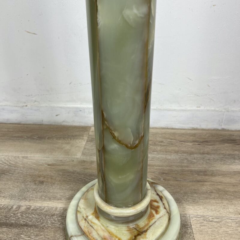 Colonna in marmo di onice stile antico classico porta vaso piedistallo trespolo Categoria Portapiante