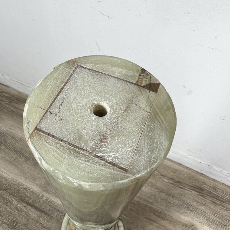 Colonna in marmo di onice stile antico classico porta vaso piedistallo trespolo Categoria Portapiante