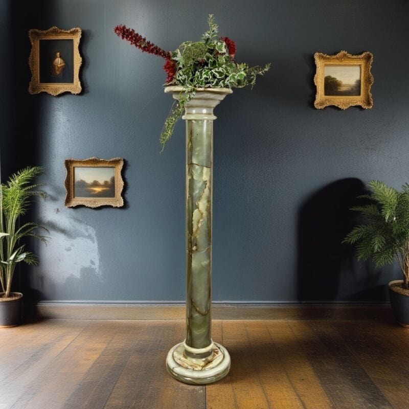 Colonna in marmo di onice stile antico classico porta vaso piedistallo trespolo Categoria Portapiante