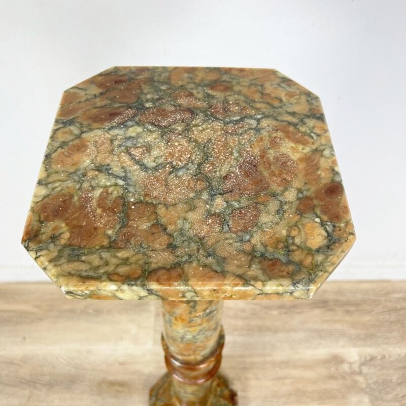 Colonna in marmo stile antico classico 800 porta vaso piedistallo trespolo Categoria Portapiante