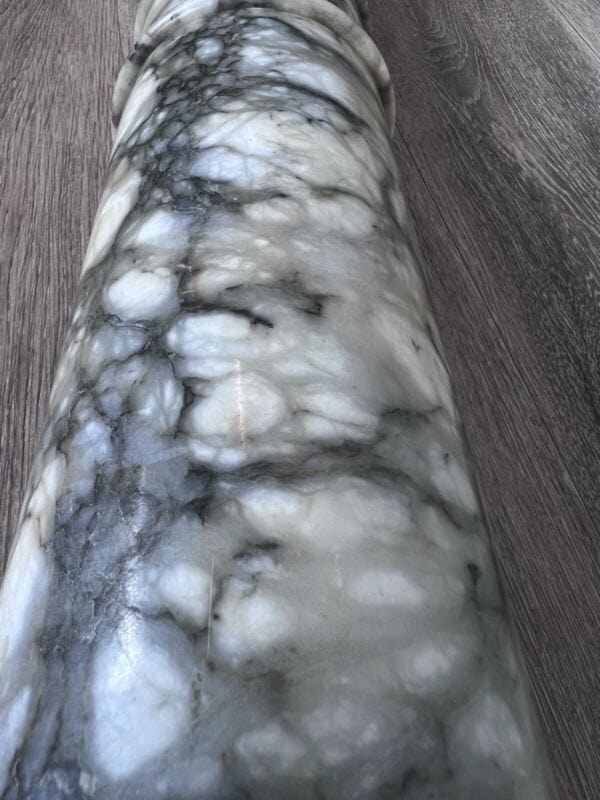 Colonna in marmo stile antico classico 800 porta vaso piedistallo trespolo 900 Categoria Portapiante