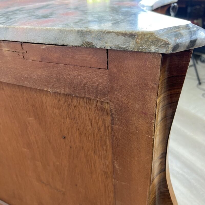 Comò cassettone antico in stile Luigi XV bombato intarsiato mobile in legno 900 Categoria Comò & Cassettiere