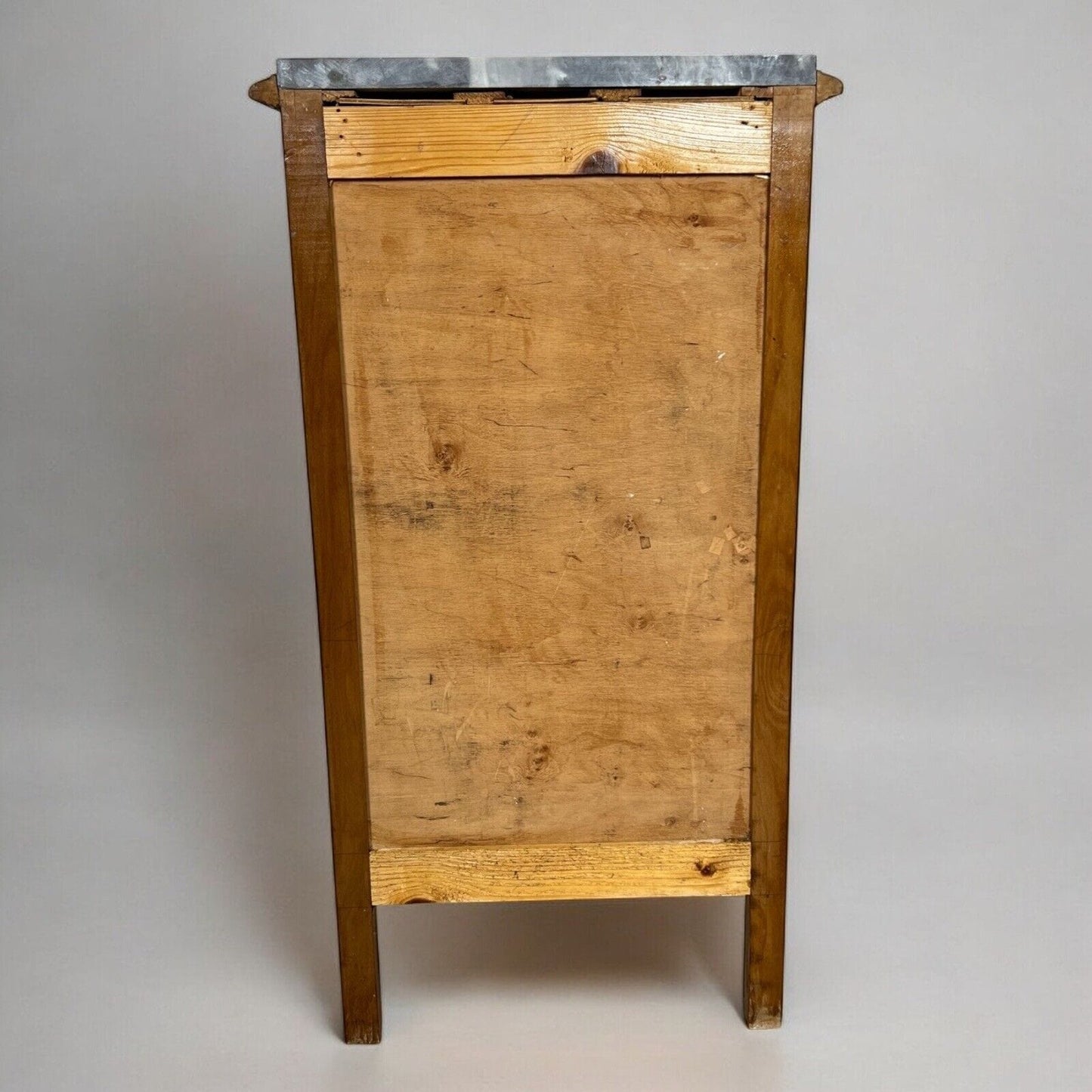 Comodino antico mobiletto mobile in legno stile Liberty porta telefono 900 Categoria Comodini