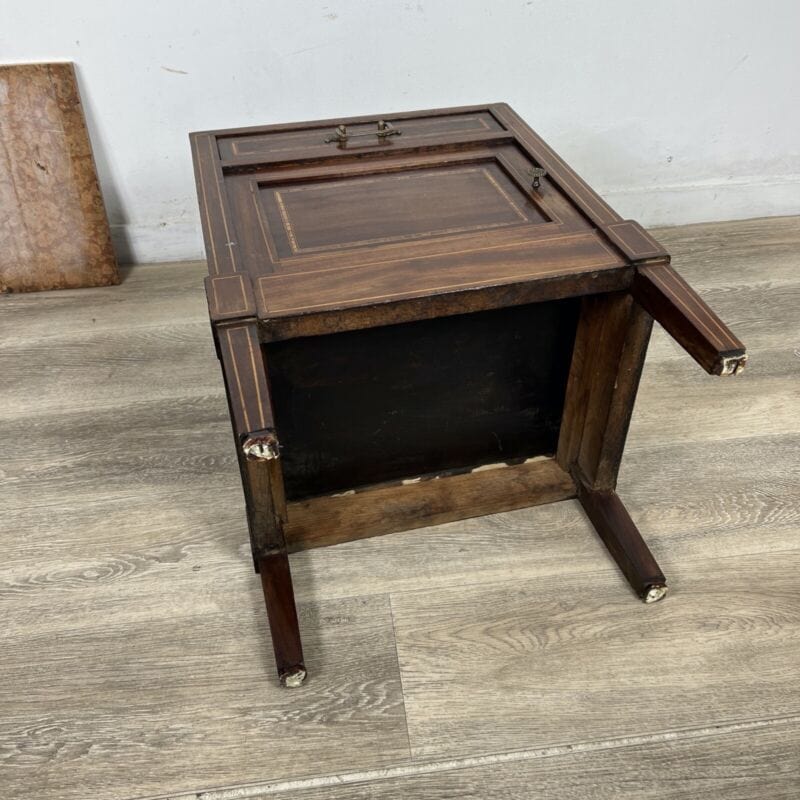 Comodino antico mobiletto mobile in legno stile liberty porta telefono 900 marmo Categoria Comodini