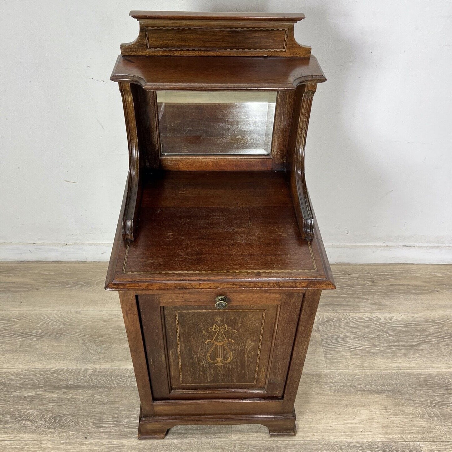 Comodino mobiletto Porta carbone antico in legno d'epoca inglese epoca 800 Categoria Vari