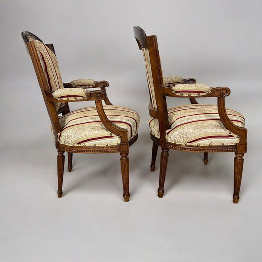 Coppia di Poltrone Antiche stile Luigi XVI Poltroncine sedie in legno intagliato Categoria Sedie