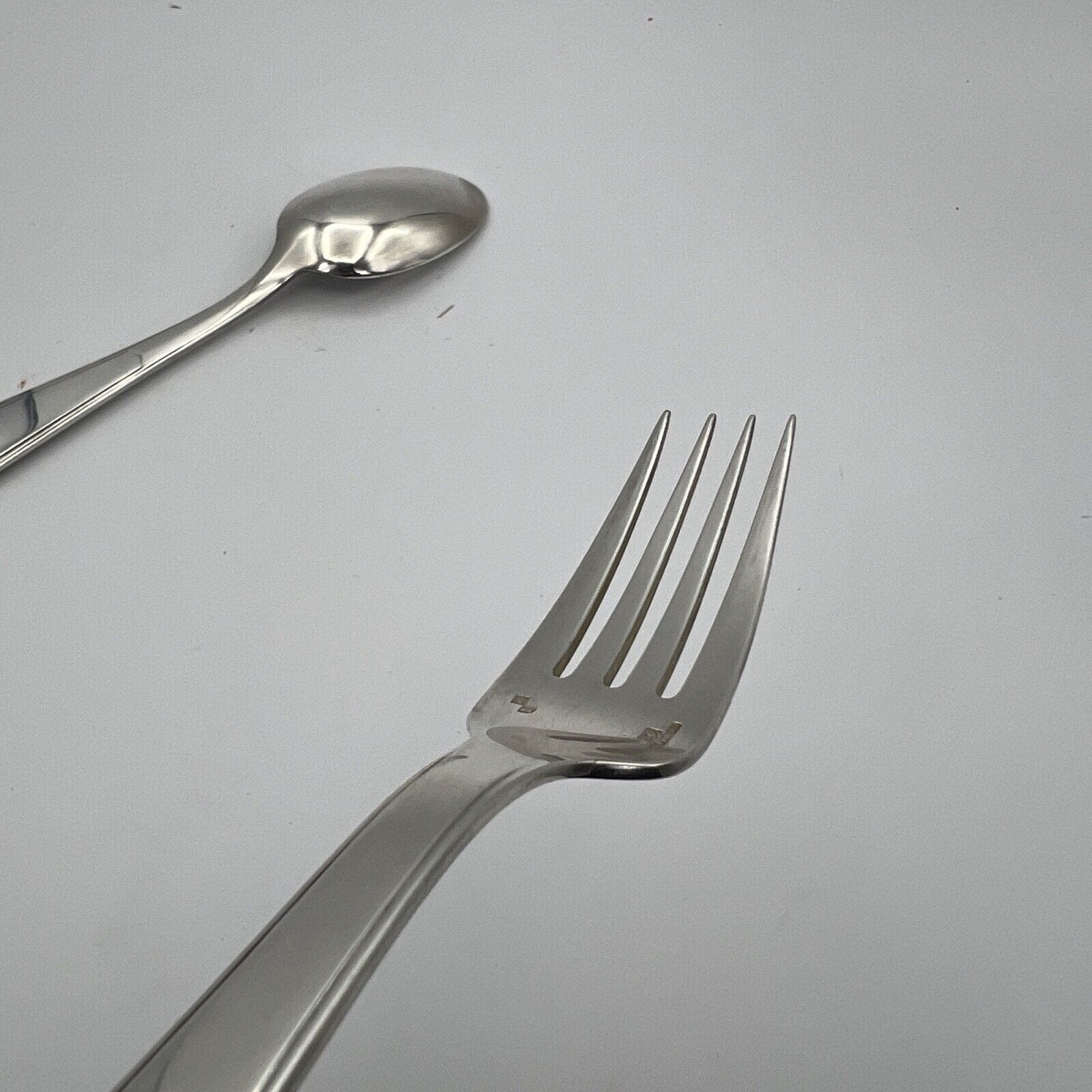 Coppia di Posate in argento placcato Christofle Forchetta e Cucchiaio epoca 900 Categoria  Sheffield & Argento