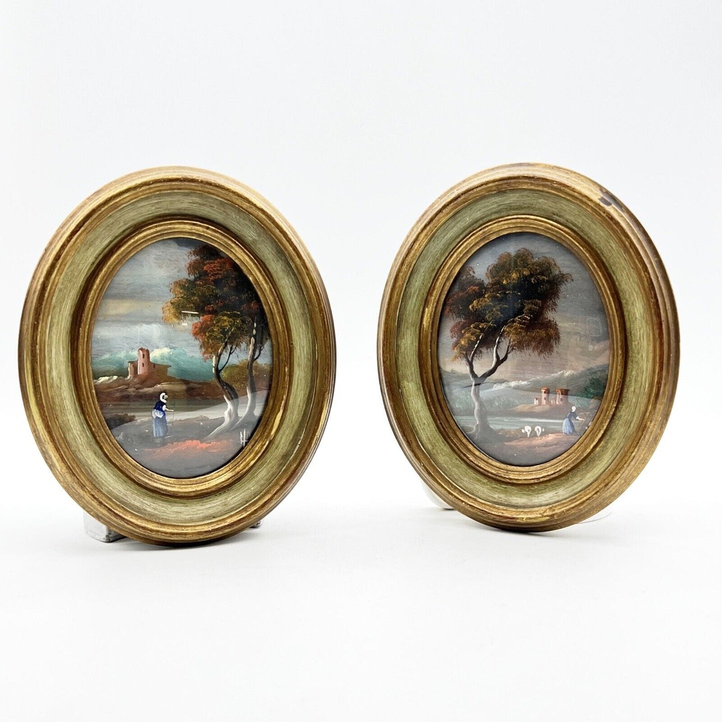 Coppia di Quadretti antichi miniature ovali paesaggio dipinti a olio Firmati Categoria Quadri