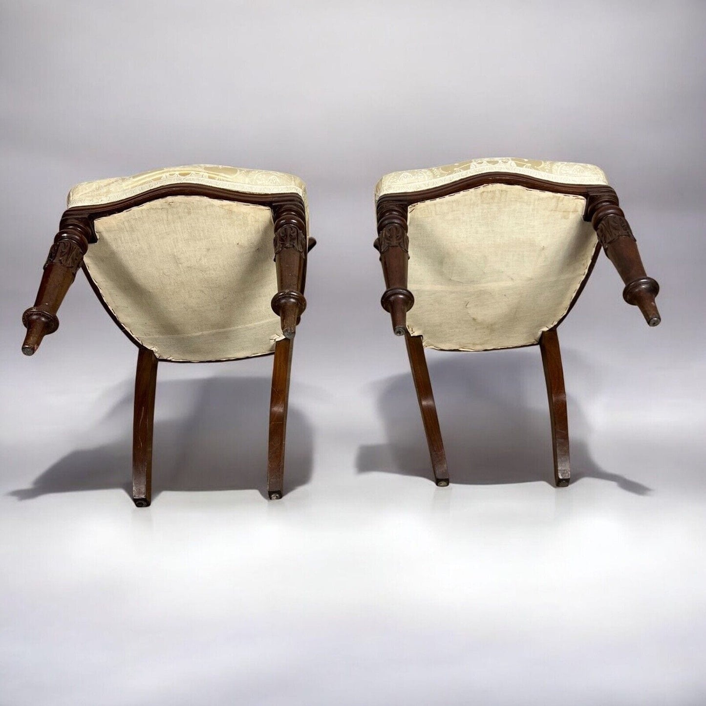 Coppia di sedie antiche in legno di mogano epoca 800 stile Vittoriano Sedia Categoria Sedie