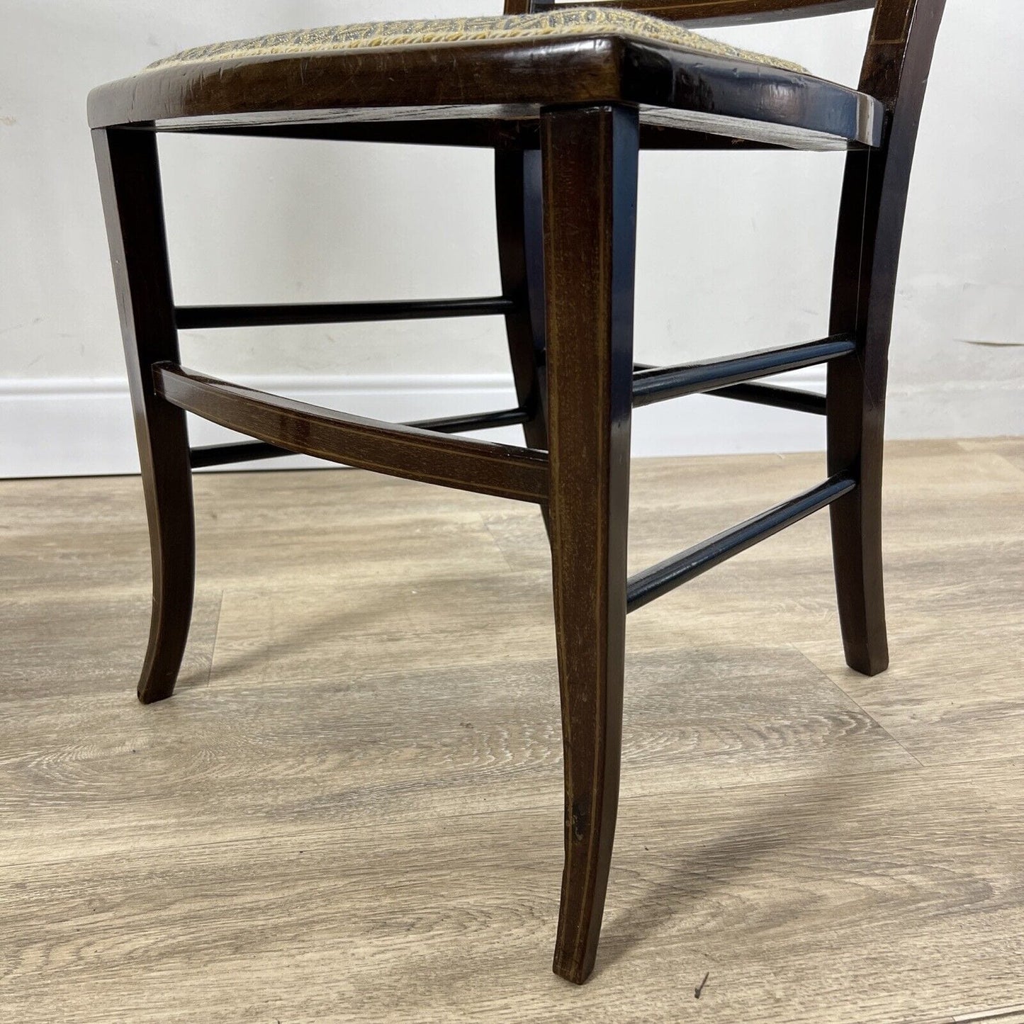 Coppia Sedie antiche di antiquariato in legno primi 900 da salotto ingresso Categoria Sedie