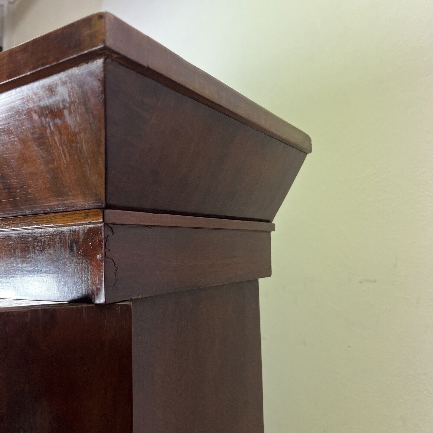 Credenza antica mobile libreria vetrina d'epoca 800 inglese in legno di mogano Categoria Vetrine
