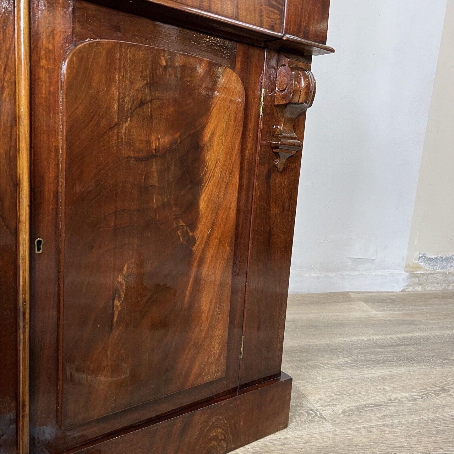 Credenza antica mobile libreria vetrina d'epoca 800 inglese in legno di mogano Categoria Vetrine
